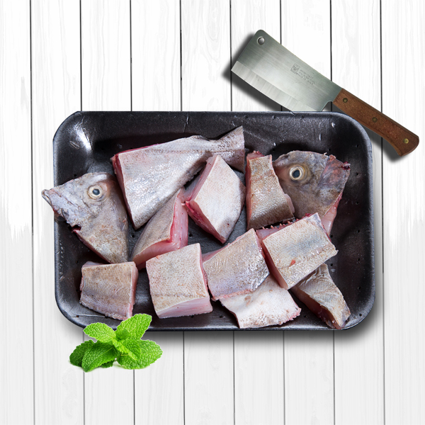 Black Pomfret ( Whole Big ) Cleaned Tail Out Cube Medium (Aprox 800gm/1kg)