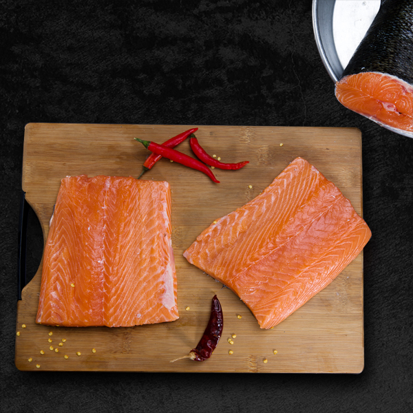 Salmon Norway - Cleaned Fillet Skin Out  (Aprox 1 kg/1 kg)