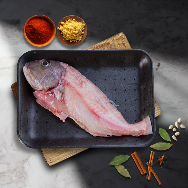 White Snapper Medium - Cleaned Skin & Tail Out  (Aprox 550gm/1 kg)